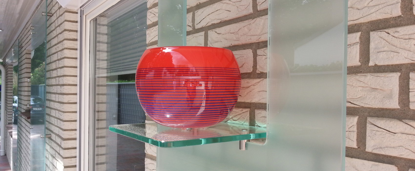 glasvase outdoor Glasregegal milchglas glaserei richter